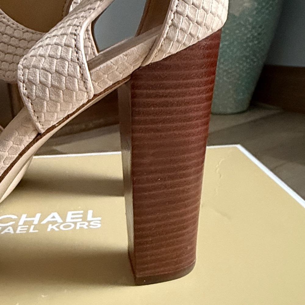 Michael Kors Nude Textured Zip-Front Block Heel Sandals - Picture 3 of 6